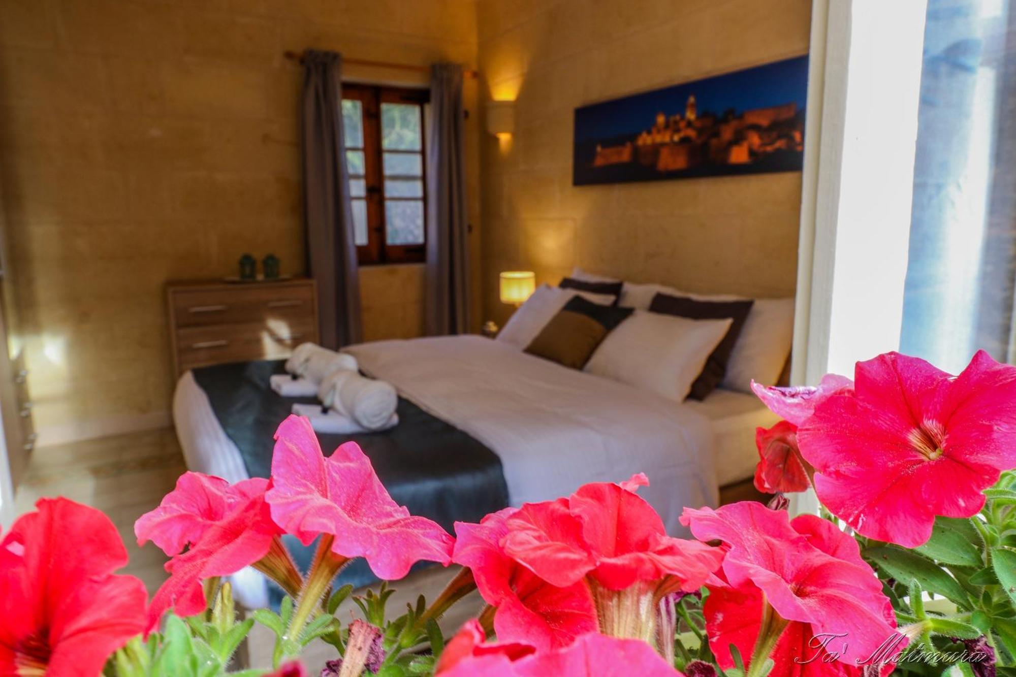 Ta' Matmura B&B Gharb  Bagian luar foto