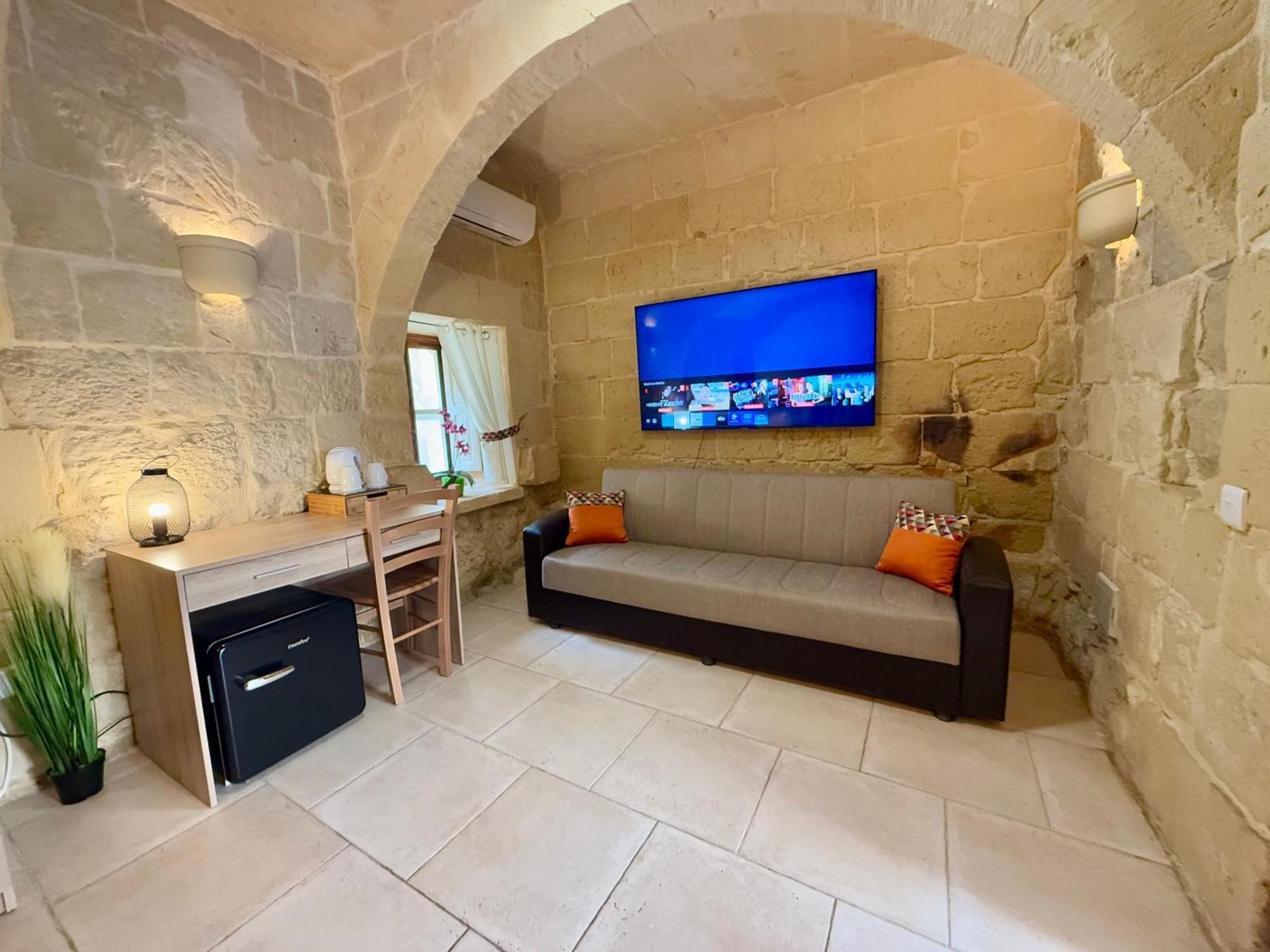 Ta' Matmura B&B Gharb  Bagian luar foto
