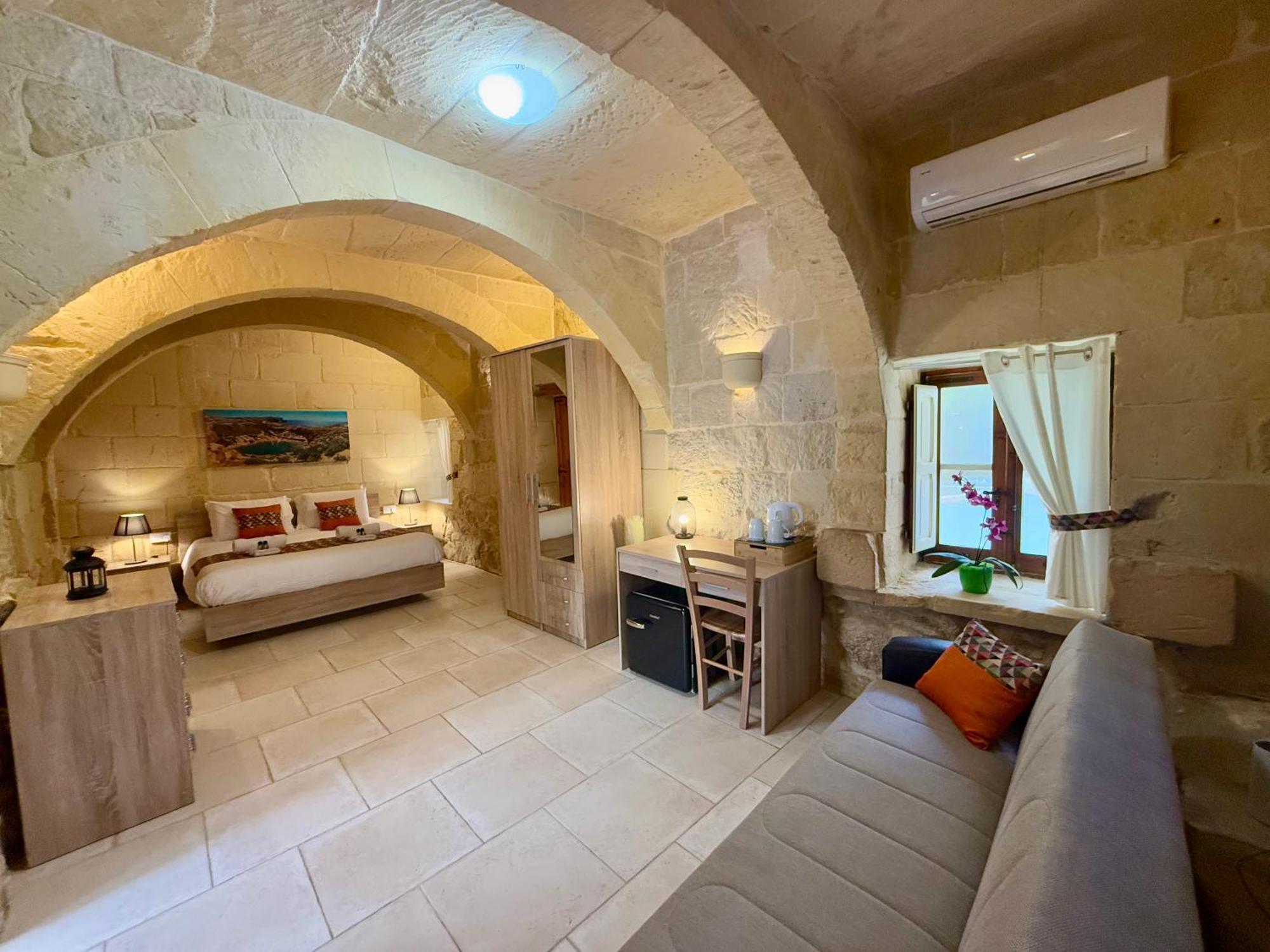 Ta' Matmura B&B Gharb  Bagian luar foto