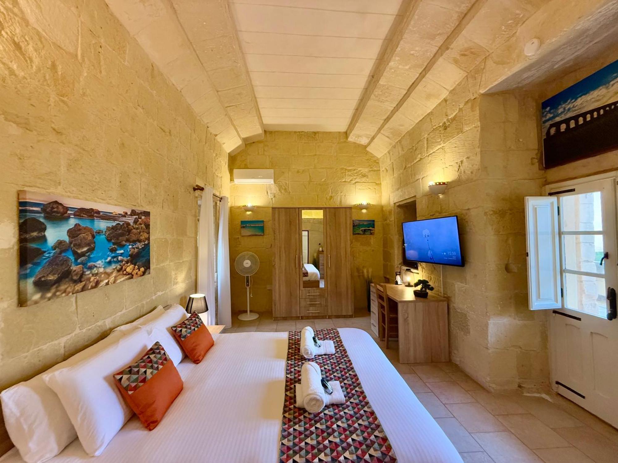 Ta' Matmura B&B Gharb  Bagian luar foto