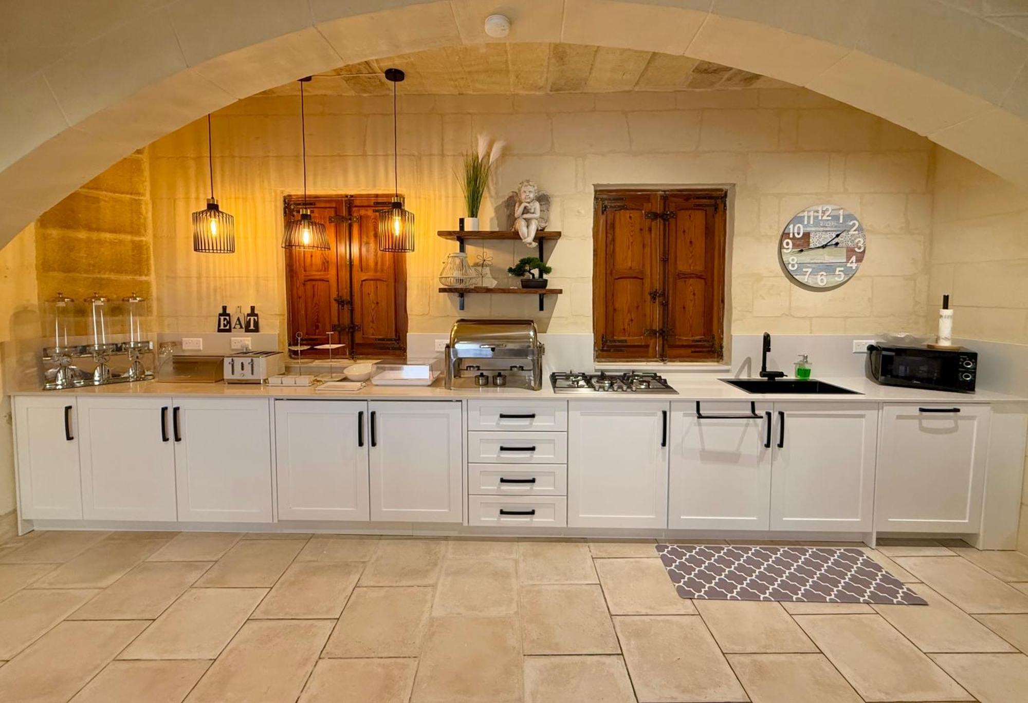 Ta' Matmura B&B Gharb  Bagian luar foto