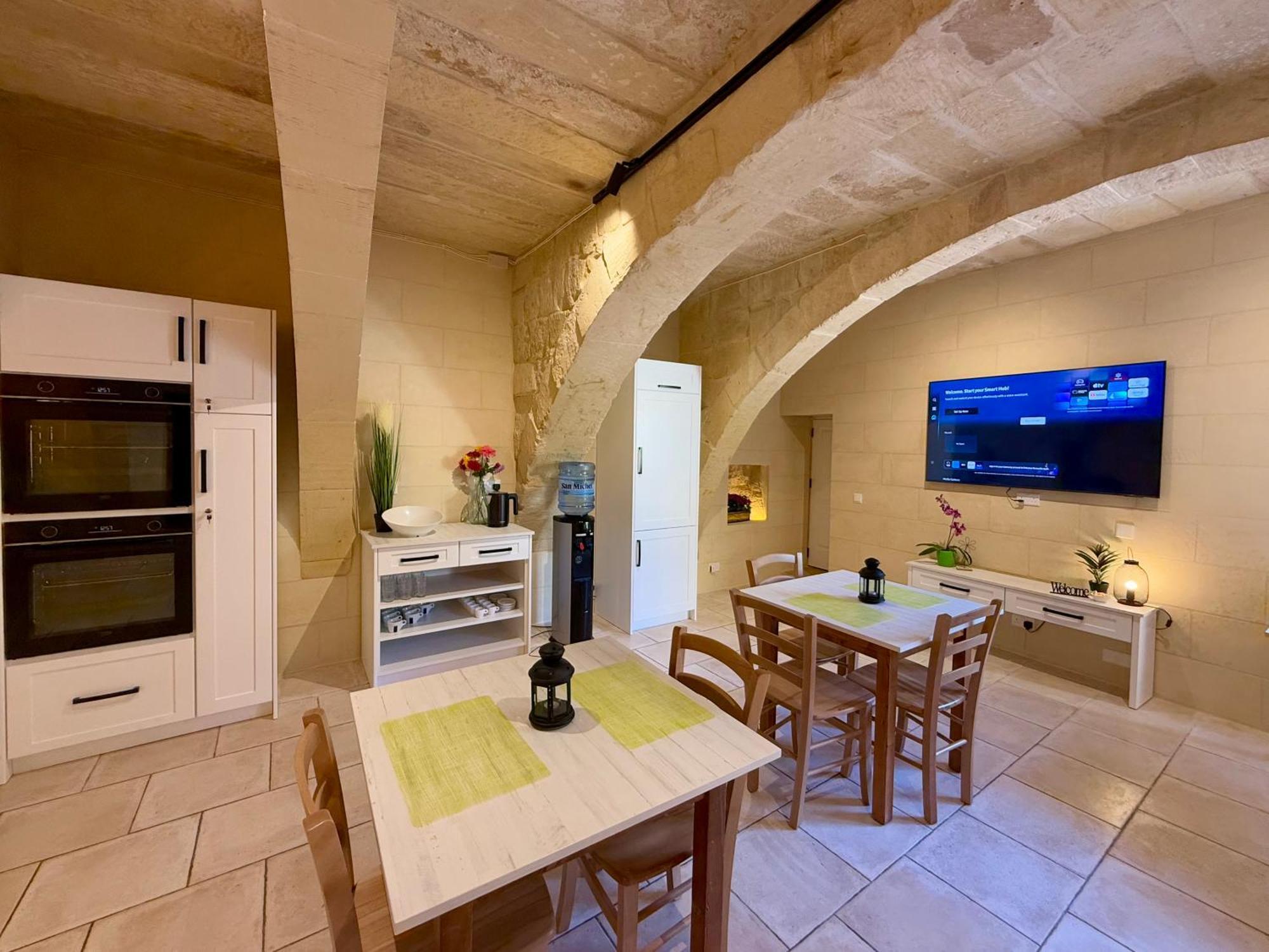Ta' Matmura B&B Gharb  Bagian luar foto